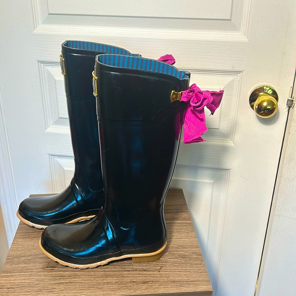 JOULES EVEDON BLACK RUBBER RAIN BOOTS TALL WITH PINK BACK RIBBON IN SIZE 7